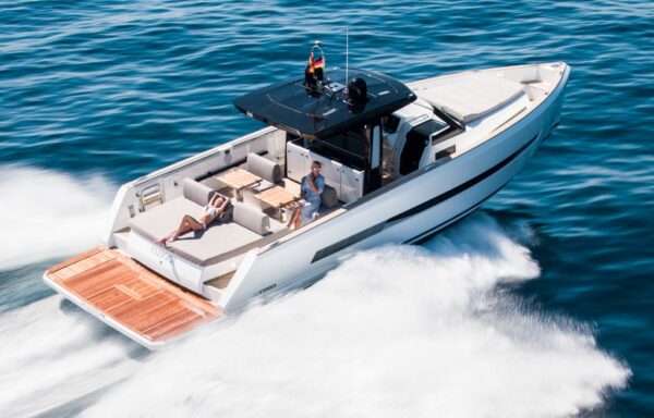 FJORD 44